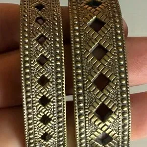 Heidi Daus Purple and Gold Ornate Bracelet Watch Heidi Daus | Accessories | Heidi Daus Purple And Gold Ornate  main image 4